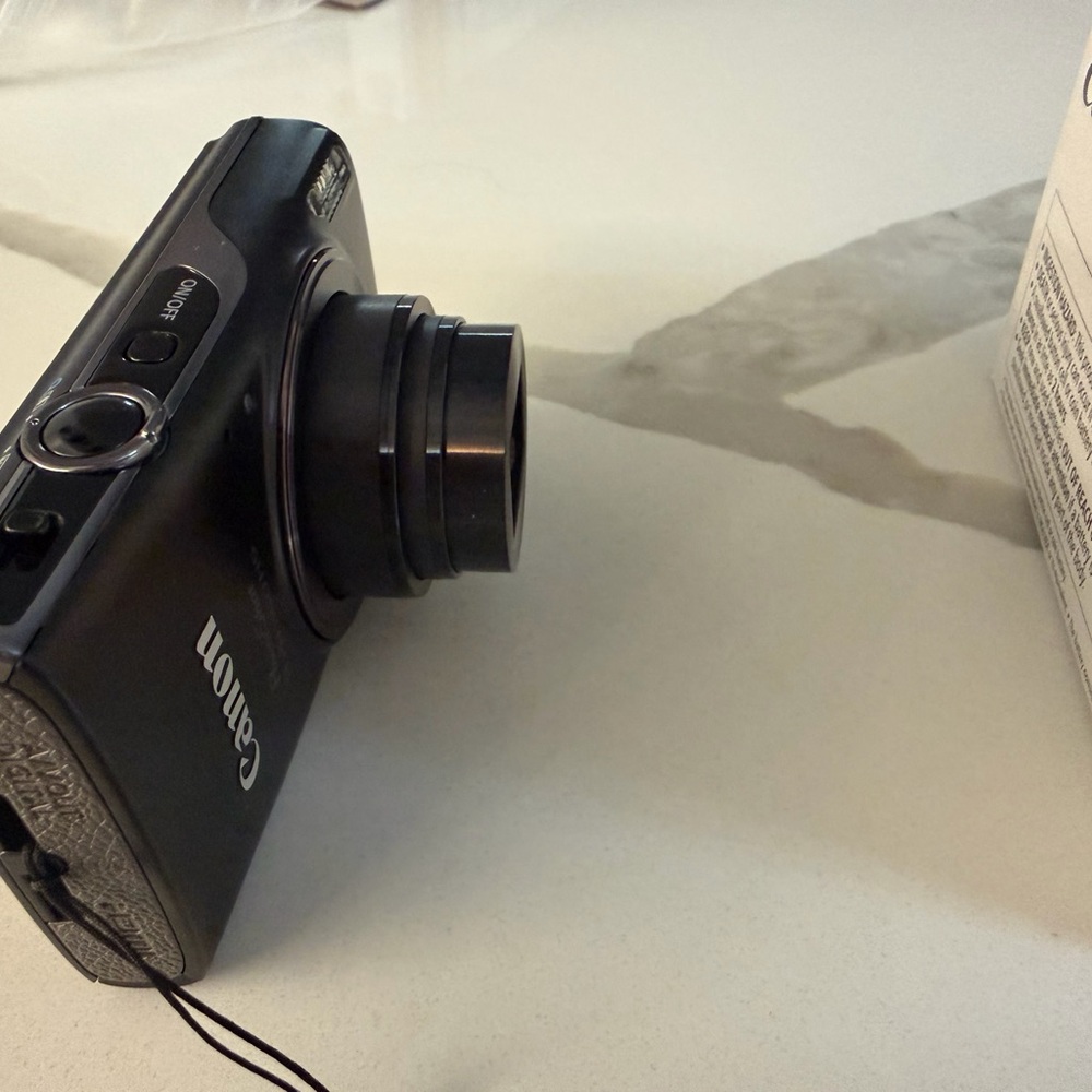 NEW Canon PowerShot ELPH 360 HS WiFi Digital Camera - Picture 5 of 6